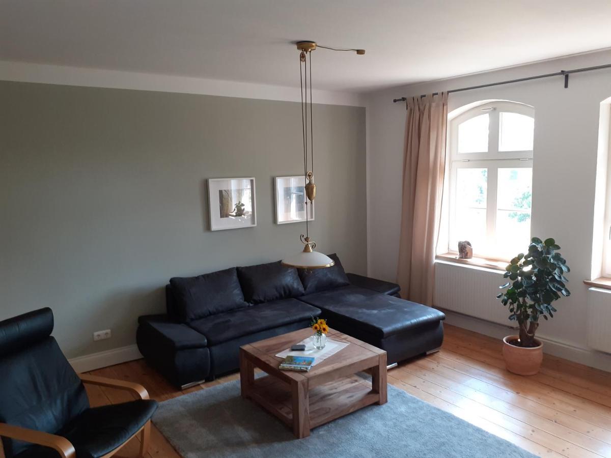 Ferienwohnung Ehemalige Revierfoersterei "Uns Luett" Kuhstorf Bagian luar foto
